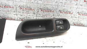 O109274 Gebruikte schakelblok ruiten Renault Megane Scenic