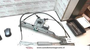 O77790 Gebruikte ruitmechaniek 2deurs links-voor Renault Clio