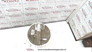O120934 Gebruikte brandstofpomp elektrisch Renault Clio