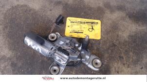 O96680 Gebruikte ruitenwissermotor achter Ford KA