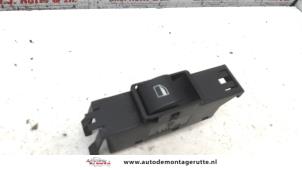 O107048 Gebruikte raam schakelaar elektrisch BMW 3-Serie