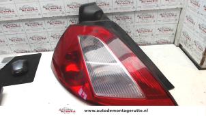 O93743 Gebruikte achterlicht links Renault Megane
