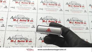 O103994 Gebruikte schakelaar paniekverlichting Ford S-Max
