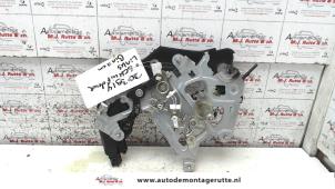 O77293 Gebruikte schuifdeurgreep links Hyundai H300