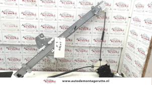 O77681 Gebruikte ruitmechaniek 2deurs links-voor Hyundai H300