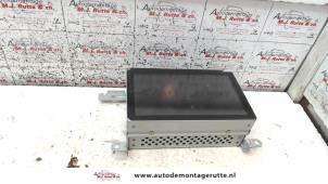 O110105 Gebruikte navigatie display Nissan Primera