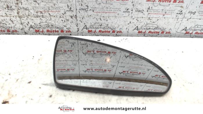 Gebruikte Spiegelglas rechts Nissan Primera O88454