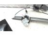 Gebruikte Ruitmechaniek 4Deurs links-voor Nissan Primera O78199