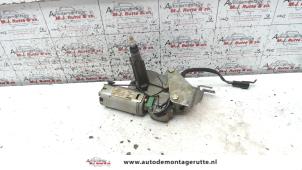 O96760 Gebruikte motor ruitenwisser achter Opel Astra