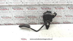 O110511 Gebruikte gaspedaal Renault Trafic