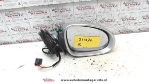 O86909 Gebruikte buitenspiegel rechts Volkswagen Passat