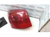 Gebruikte Achterlicht links Peugeot 407 O93686