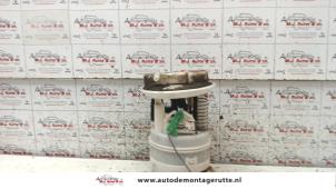 O120944 Gebruikte tank element pomp Renault Twingo