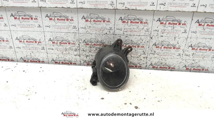 Gebruikte Mistlamp rechts-voor Audi A4 O75000