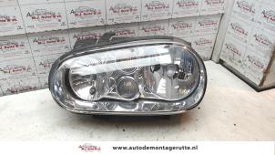 O72103 Gebruikte linker koplamp Volkswagen Golf