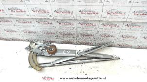 O78473 Gebruikte raammechaniek 4deurs links-voor Daihatsu Terios