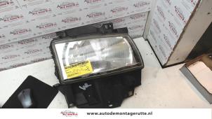O73610 Gebruikte rechter koplamp Volkswagen Transporter