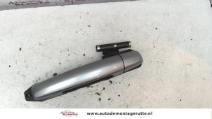 O89509 Gebruikte deurgreep 4deurs links-achter Suzuki Swift