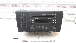 Gebruikte Radio Volvo V70 (SW) 2.5 T 20V Prijs op aanvraag aangeboden door Autodemontage M.J. Rutte B.V.