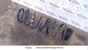 O132118 Gebruikte schroefveer achter Volkswagen Polo