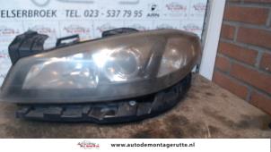 O72815 Gebruikte linker koplamp Renault Laguna
