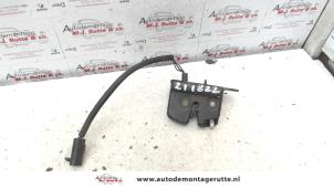 O91690 Gebruikte achterklep slotmechaniek Fiat Punto