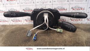 O102920 Gebruikte licht + raw schakelaar Peugeot 206
