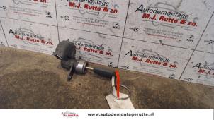 Gebruikte Deurslot Cilinder links Kia Picanto (BA) 1.0 12V Prijs op aanvraag aangeboden door Autodemontage M.J. Rutte B.V.