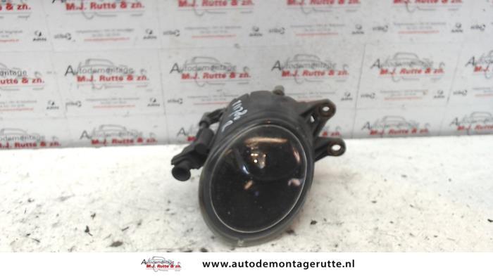 Gebruikte Mistlamp rechts-voor Audi A4 O75001
