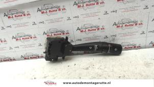 O103584 Gebruikte schakelaar ruitenwisser Ssang Yong Rexton