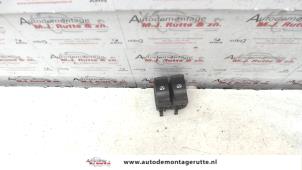 O109273 Gebruikte schakelblok ruiten Renault Kangoo
