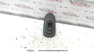 O108212 Gebruikte elektrisch raam schakelaar Seat Toledo