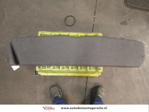 O110816 Gebruikte hoedenplank Citroen C2
