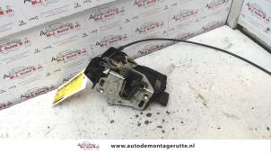 O83299 Gebruikte slotmechaniek portier 4deurs links-achter Mercedes ML-Klasse