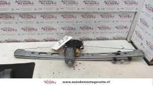 O88834 Gebruikte ruitmechaniek 4deurs links-achter Mercedes ML-Klasse