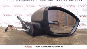O87537 Gebruikte buitenspiegel rechts Peugeot 2008
