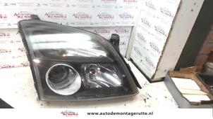 O73458 Gebruikte rechter koplamp Opel Vectra