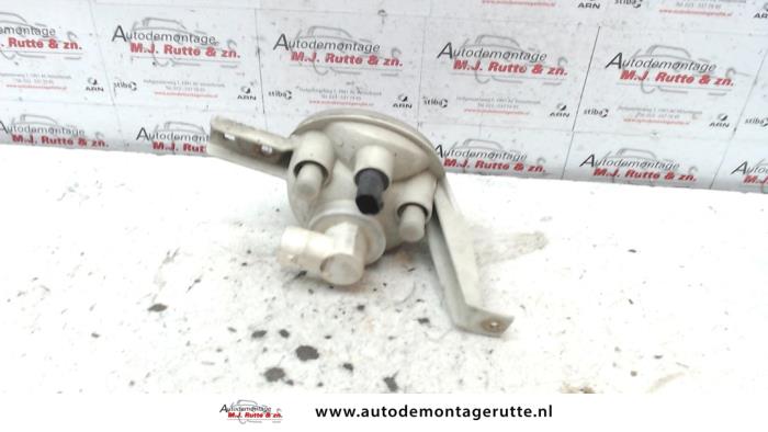 Richtingaanwijzer links van een MINI Mini One/Cooper (R50) 1.6 16V One 2001