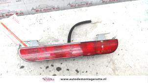 O96516 Gebruikte extra remlicht midden Mitsubishi Colt