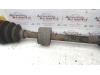 Gebruikte Aandrijfas links-voor Daihatsu Sirion O111368