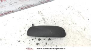 O80526 Gebruikte portiergreep 2deurs rechts Ford KA