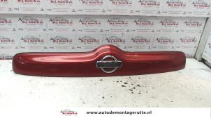 O92126 Gebruikte achterklep handgreep Nissan Micra