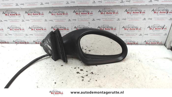 Gebruikte Buitenspiegel rechts Seat Cordoba O88020