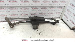 Gebruikte Ruitenwismotor + Mechaniek Seat Cordoba (6L2) 1.4 16V Prijs op aanvraag aangeboden door Autodemontage M.J. Rutte B.V.