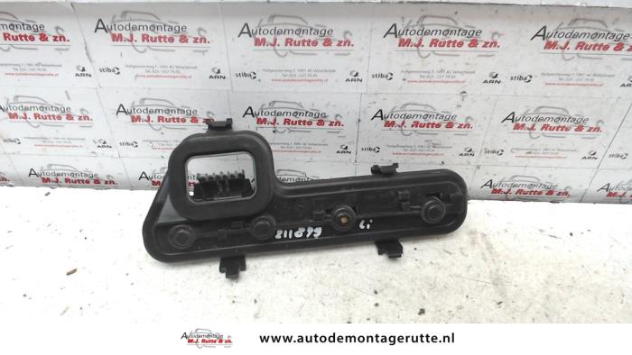 Achterlicht Printplaat links van een Opel Zafira (F75) 1.8 16V 2000