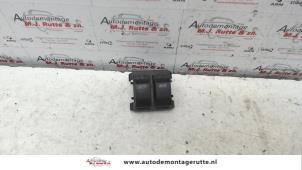O108326 Gebruikte schakelblok ruiten Audi A3
