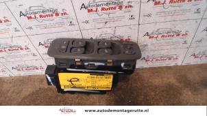 O109479 Gebruikte schakelblok ruiten Volvo S60
