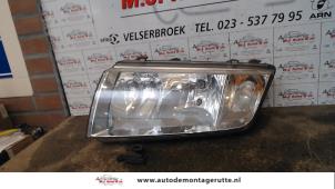 O72476 Gebruikte linker koplamp Skoda Fabia