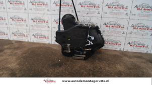 O83475 Gebruikte slotmechaniek portier 4deurs links-achter Daihatsu Sirion