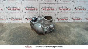 O122745 Gebruikte gasklephuis Fiat Stilo